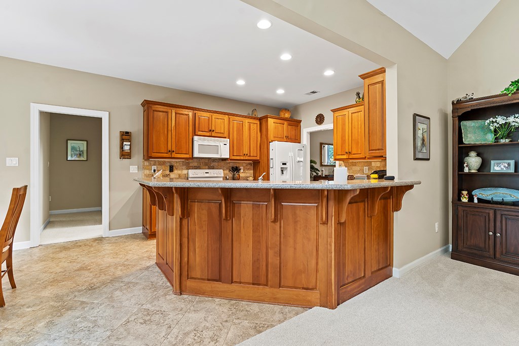 219 Compass Point Ninety Six, SC 29666 - Photo 7 of 27 Gallery Image 7
