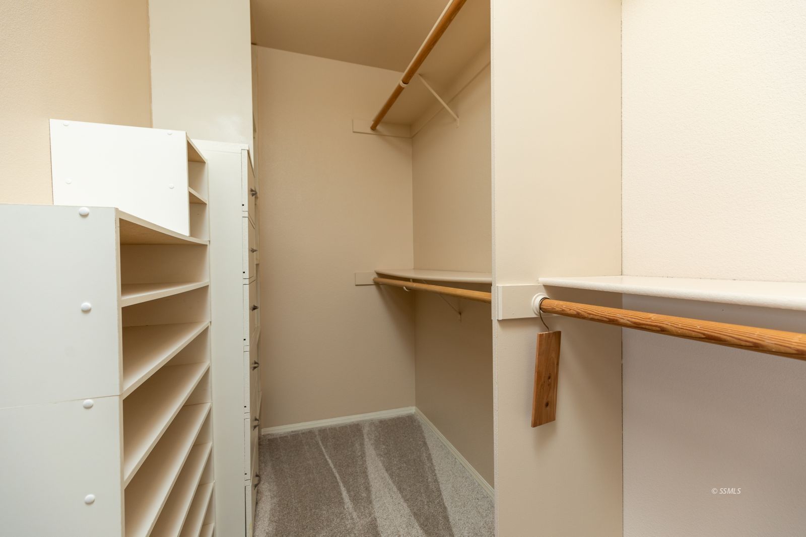 1225 Andrea Court Ridgecrest, CA 93555 - Photo 25 of 46 a view of walk in closet with empty racks