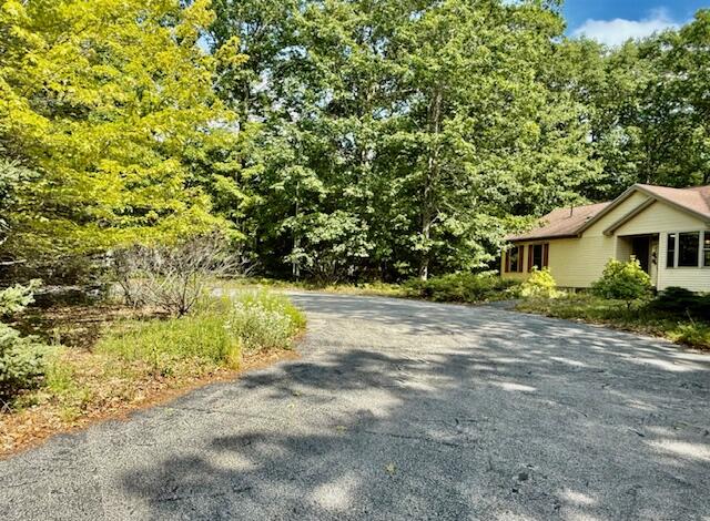 162 Maddocks Avenue Ellsworth, ME 04605 - Photo 4 of 33 IMG_2278