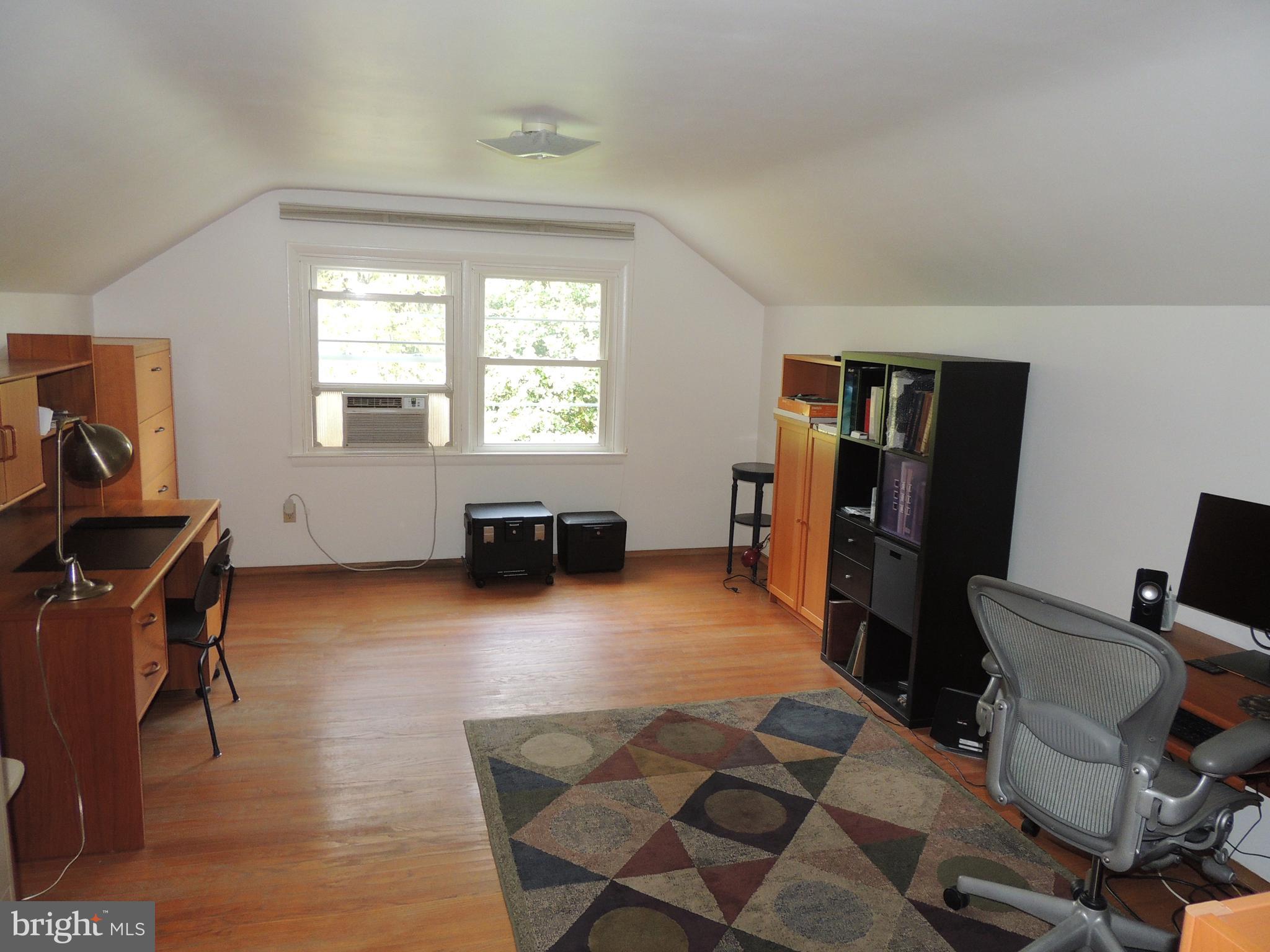 2040 Robert Road Jenkintown, PA 19046 - Photo 11 of 30