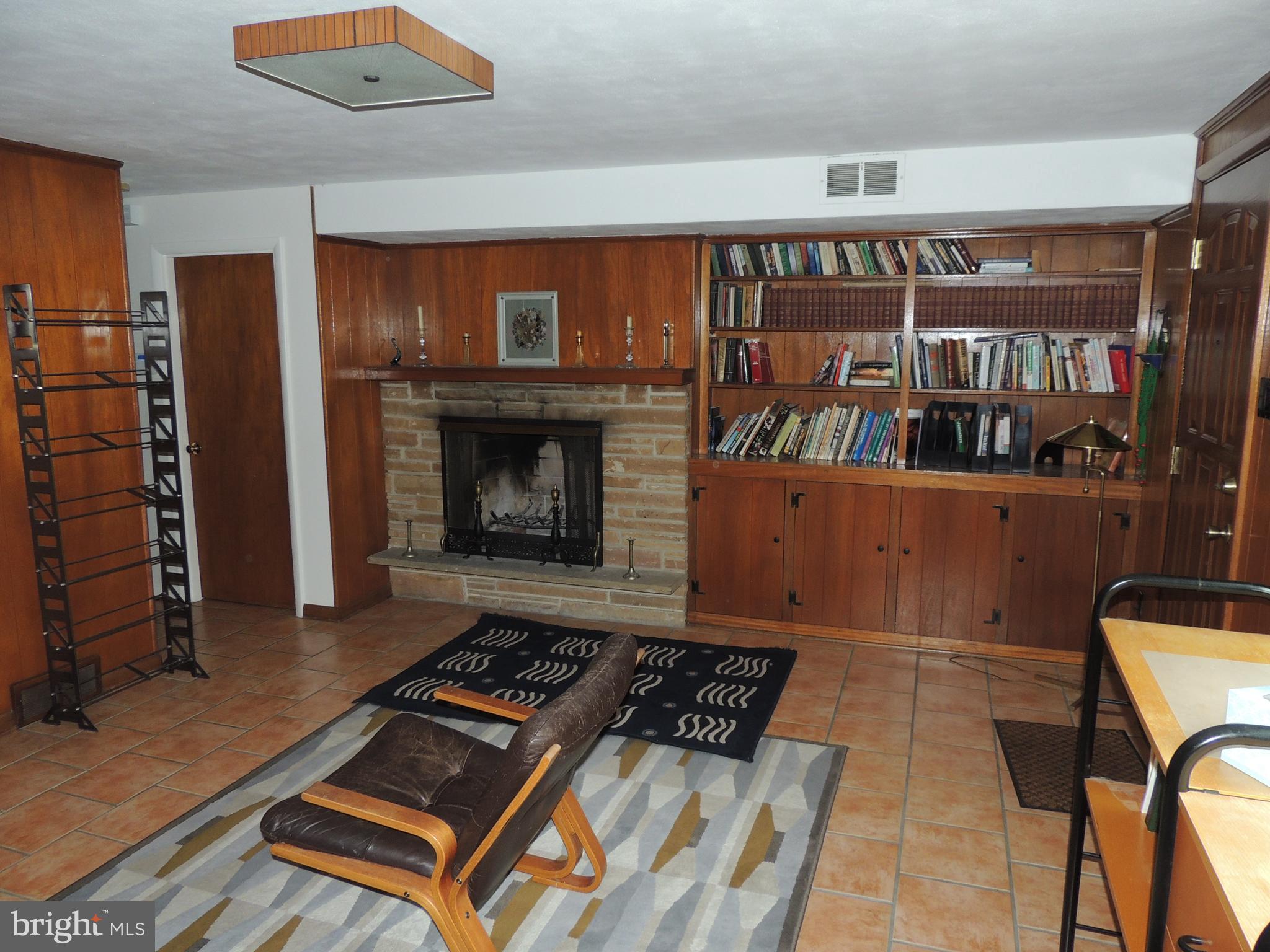 2040 Robert Road Jenkintown, PA 19046 - Photo 22 of 30