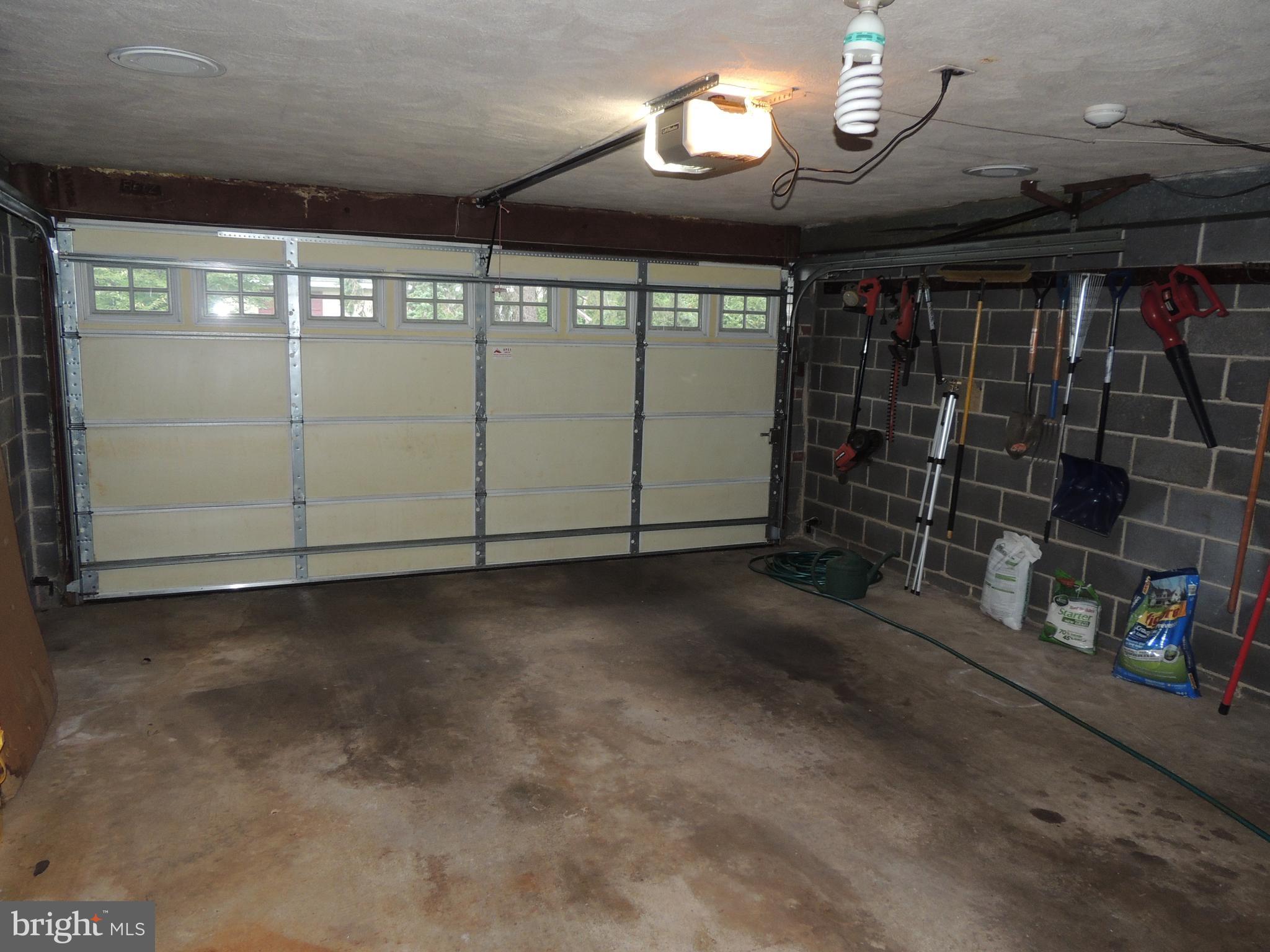 2040 Robert Road Jenkintown, PA 19046 - Photo 27 of 30