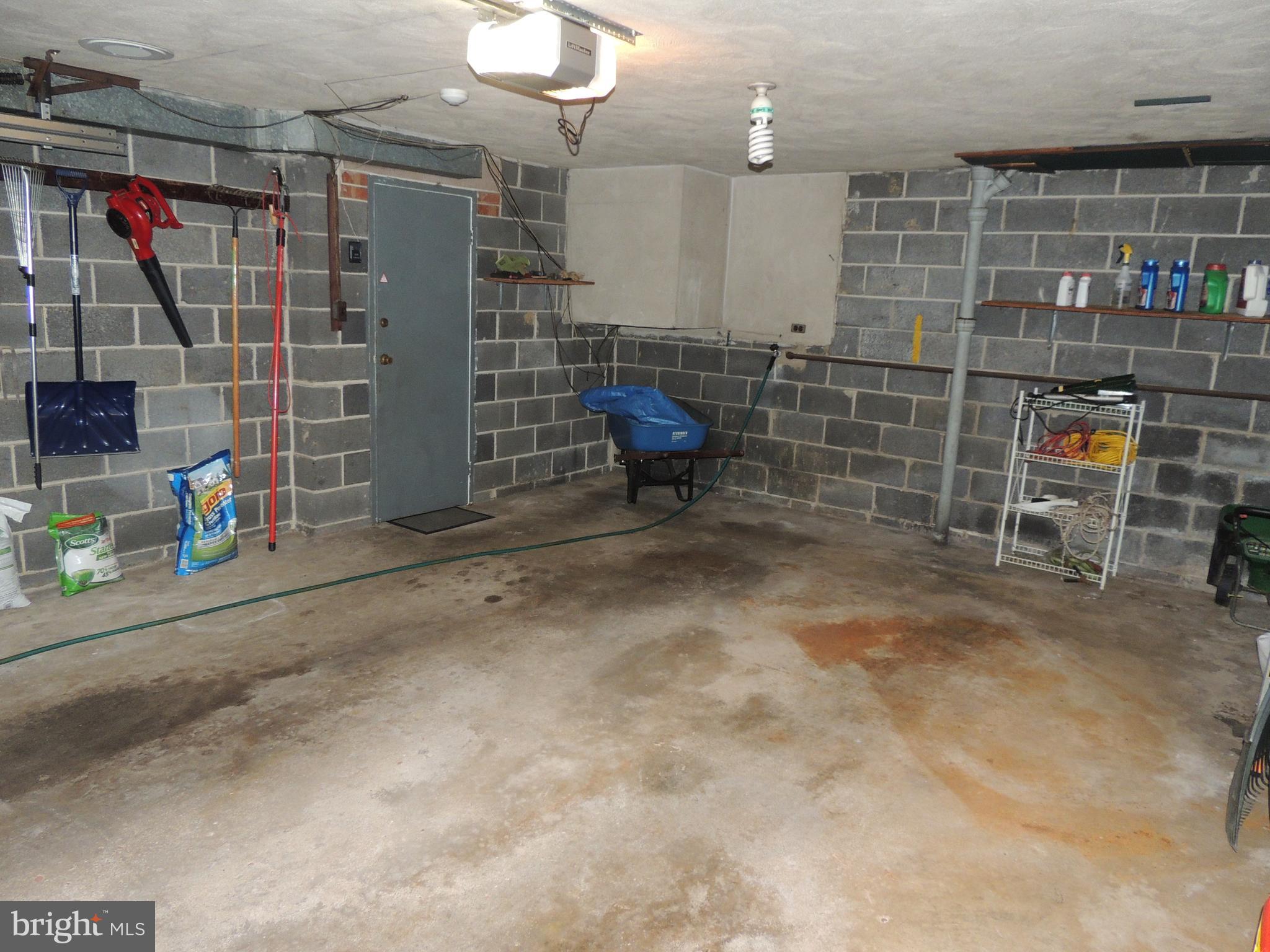 2040 Robert Road Jenkintown, PA 19046 - Photo 28 of 30