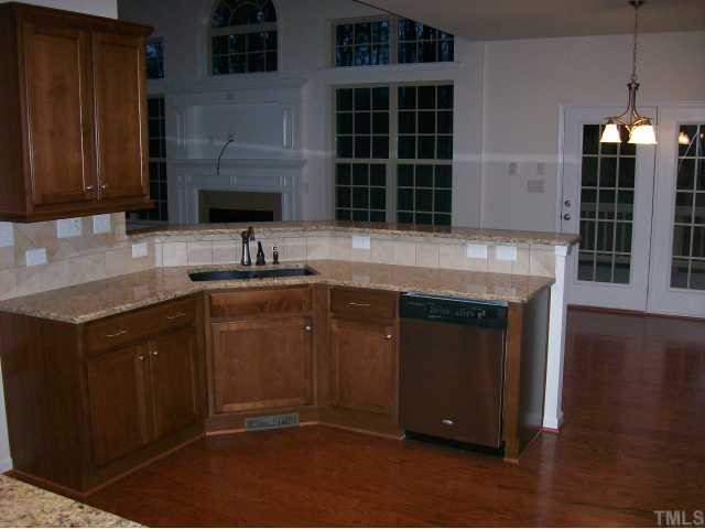 909 Lakeview Road Durham, NC 27712 - Photo 4 of 12