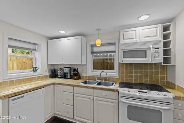 $399,000 | 508 George Street, Unit A, New Bern, NC 28560