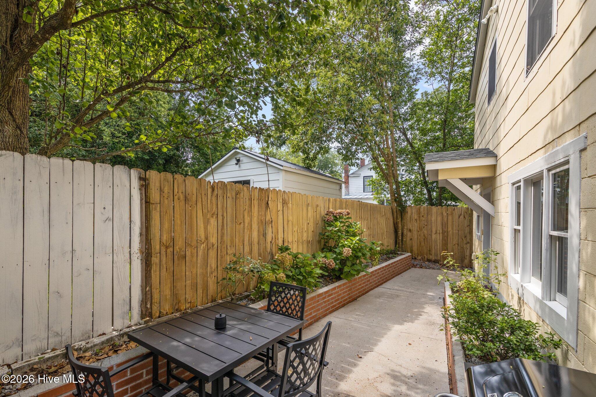 508 George Street, Unit A New Bern, NC 28560 - Photo 26 of 33 8-web-or-mls-2I3A0003