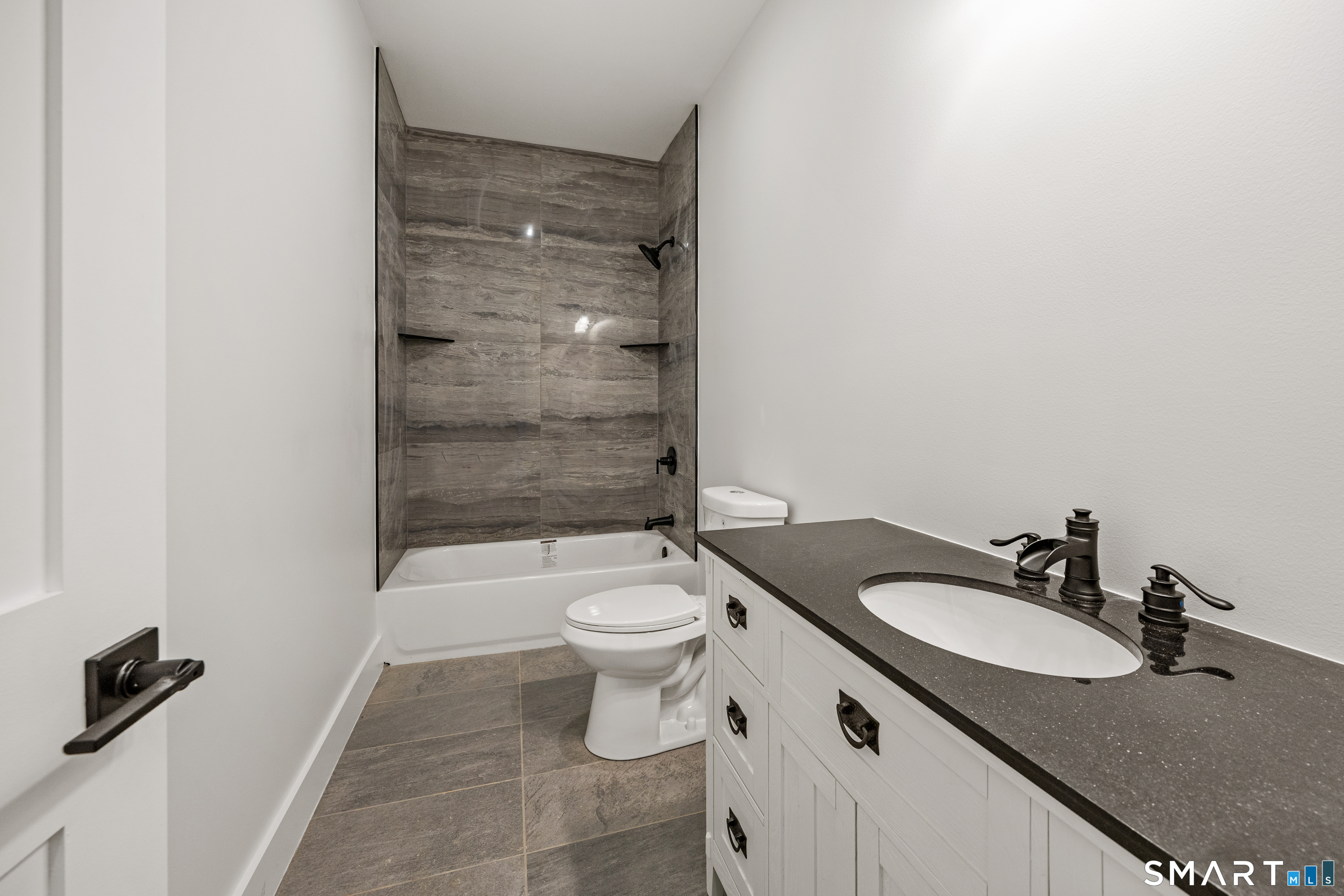 191 Northfield Road Watertown, CT 06795 - Photo 19 of 40 Gallery Image 19