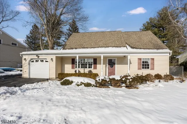 $550,000 | 11 Renault Drive, Flanders, NJ 07836