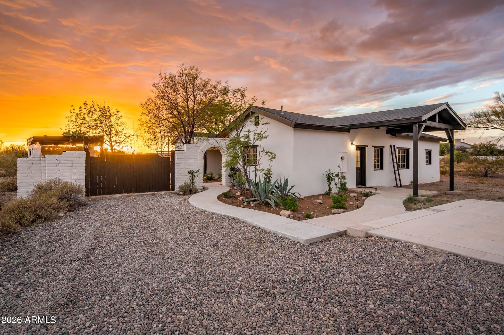 15670 West Skinner Road Surprise, AZ 85387 - Photo 2 of 48