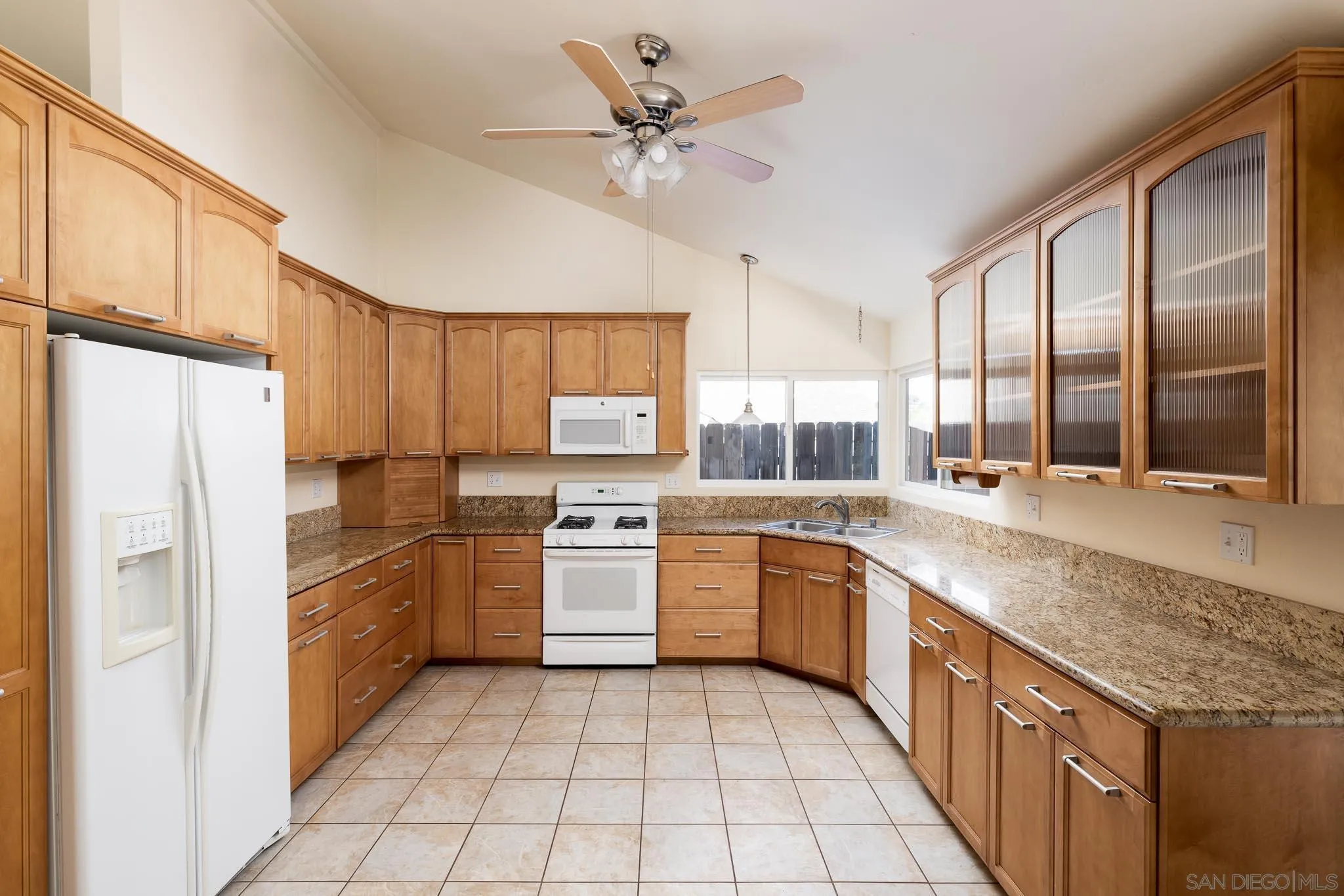 2423 Trace Road Spring Valley, CA 91978 - Photo 6 of 25 Gallery Image 6