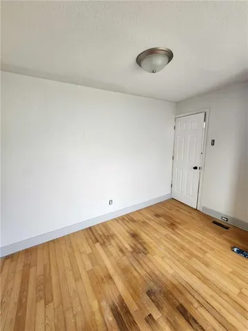 $157,900 | 1202 Sacramento Street, St. Joseph, MO 64503