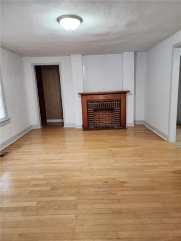 $157,900 | 1202 Sacramento Street, St. Joseph, MO 64503