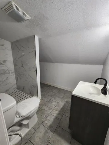 $157,900 | 1202 Sacramento Street, St. Joseph, MO 64503