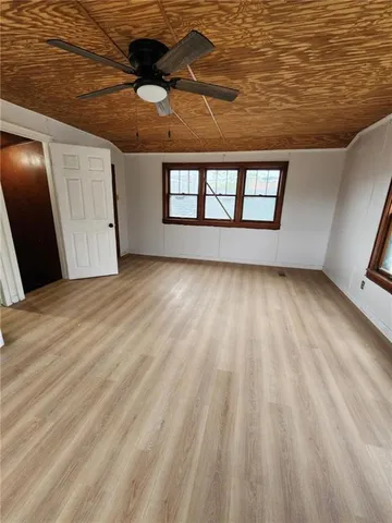 $157,900 | 1202 Sacramento Street, St. Joseph, MO 64503