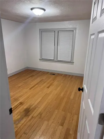 $157,900 | 1202 Sacramento Street, St. Joseph, MO 64503