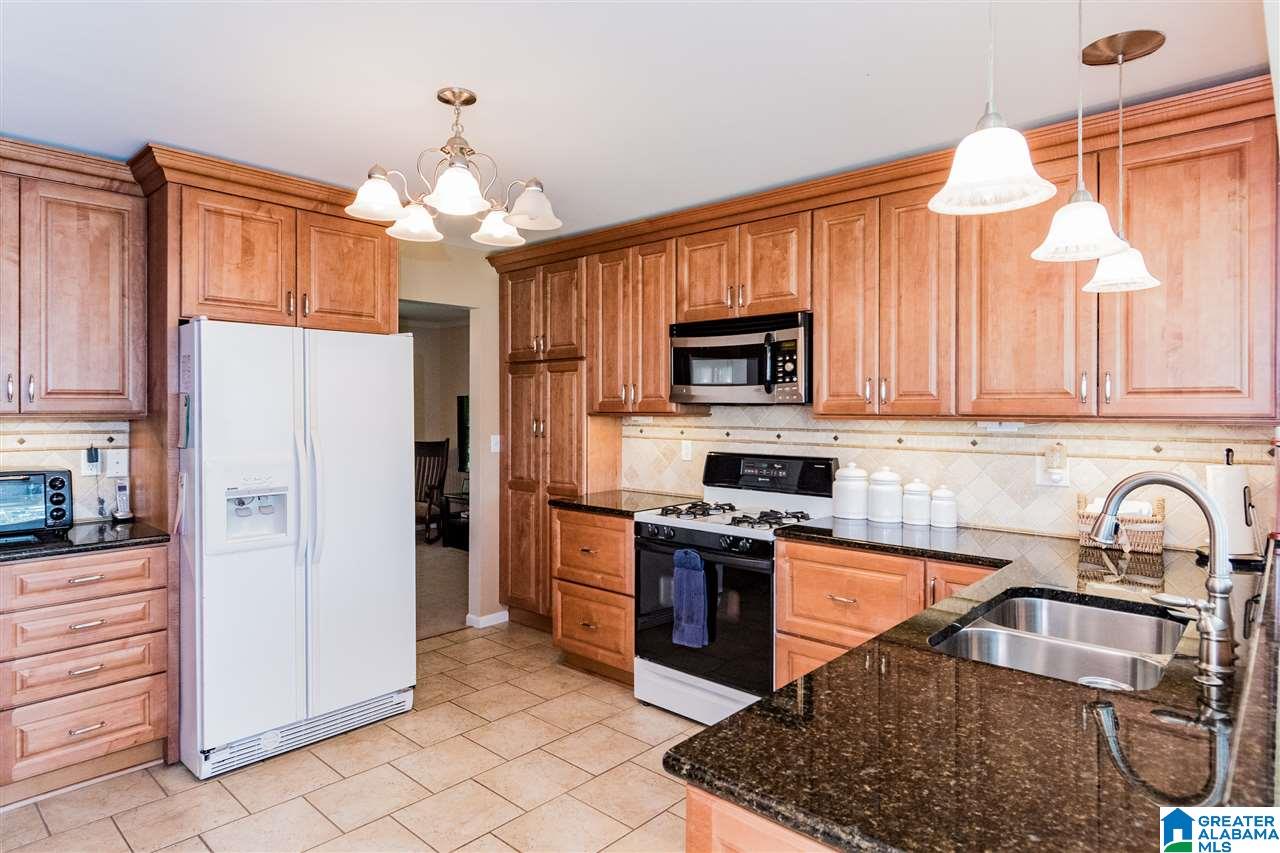 6933 Pannell Road Trussville, AL 35173 - Photo 8 of 36