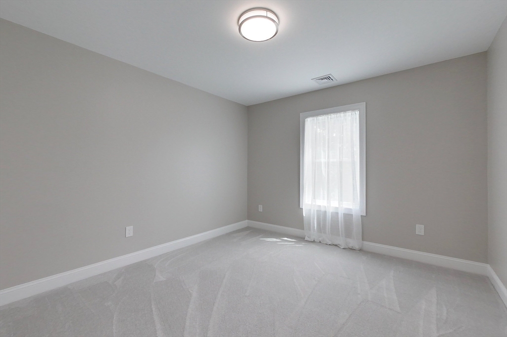 10 Pleasant Street Templeton, MA 01436 - Photo 29 of 42