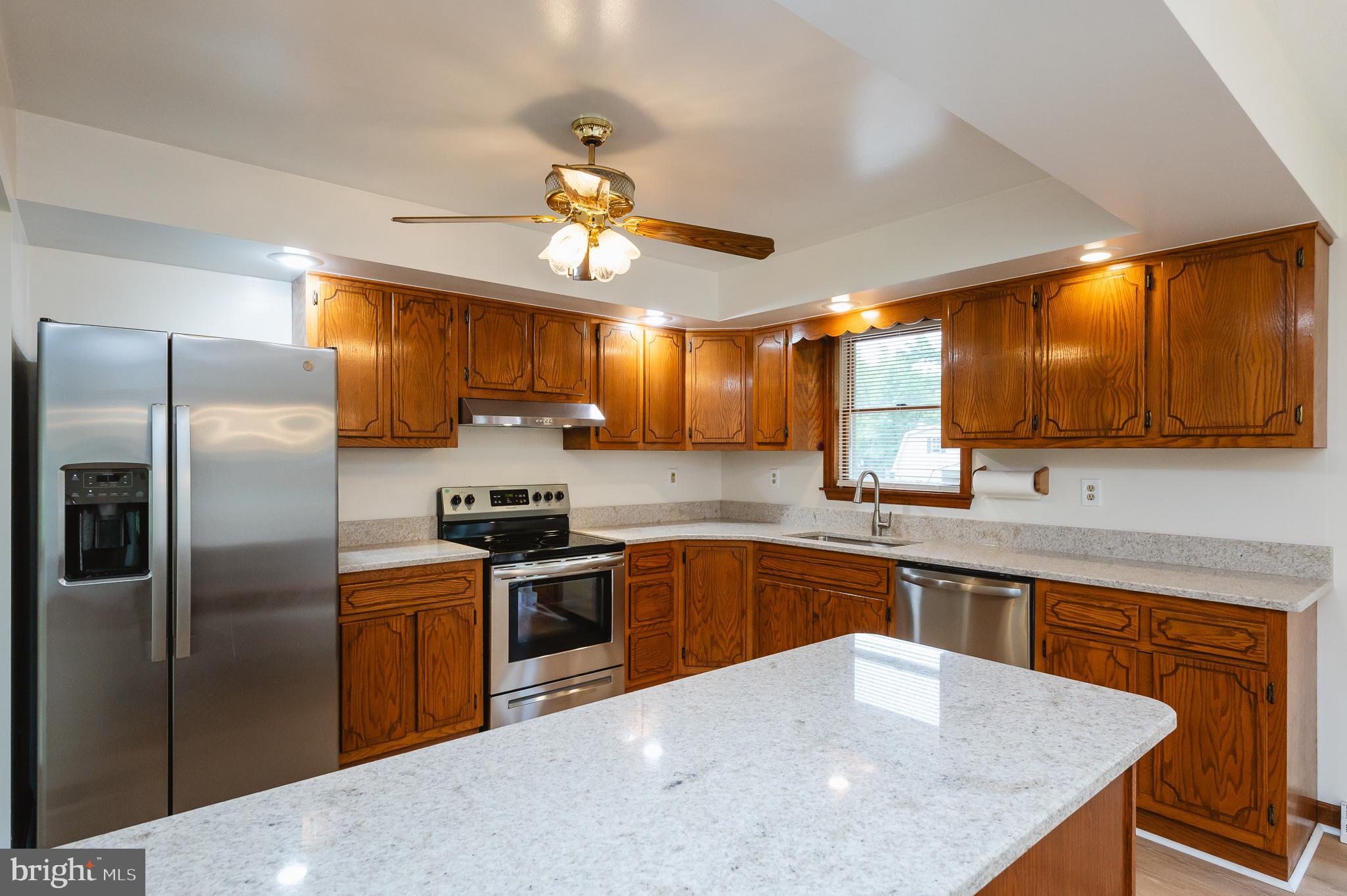 1825 Middleborough Road Essex, MD 21221 - Photo 13 of 63 Gallery Image 13