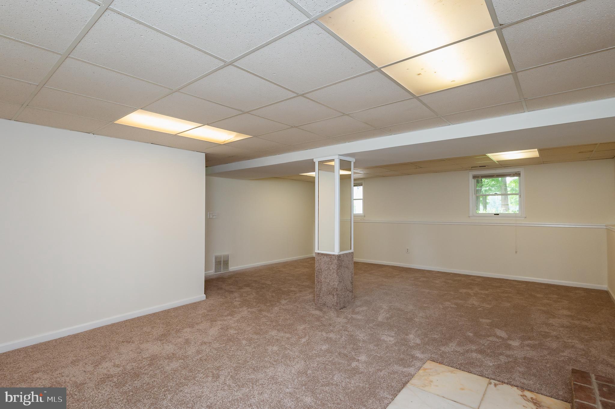 1825 Middleborough Road Essex, MD 21221 - Photo 34 of 63 Gallery Image 34