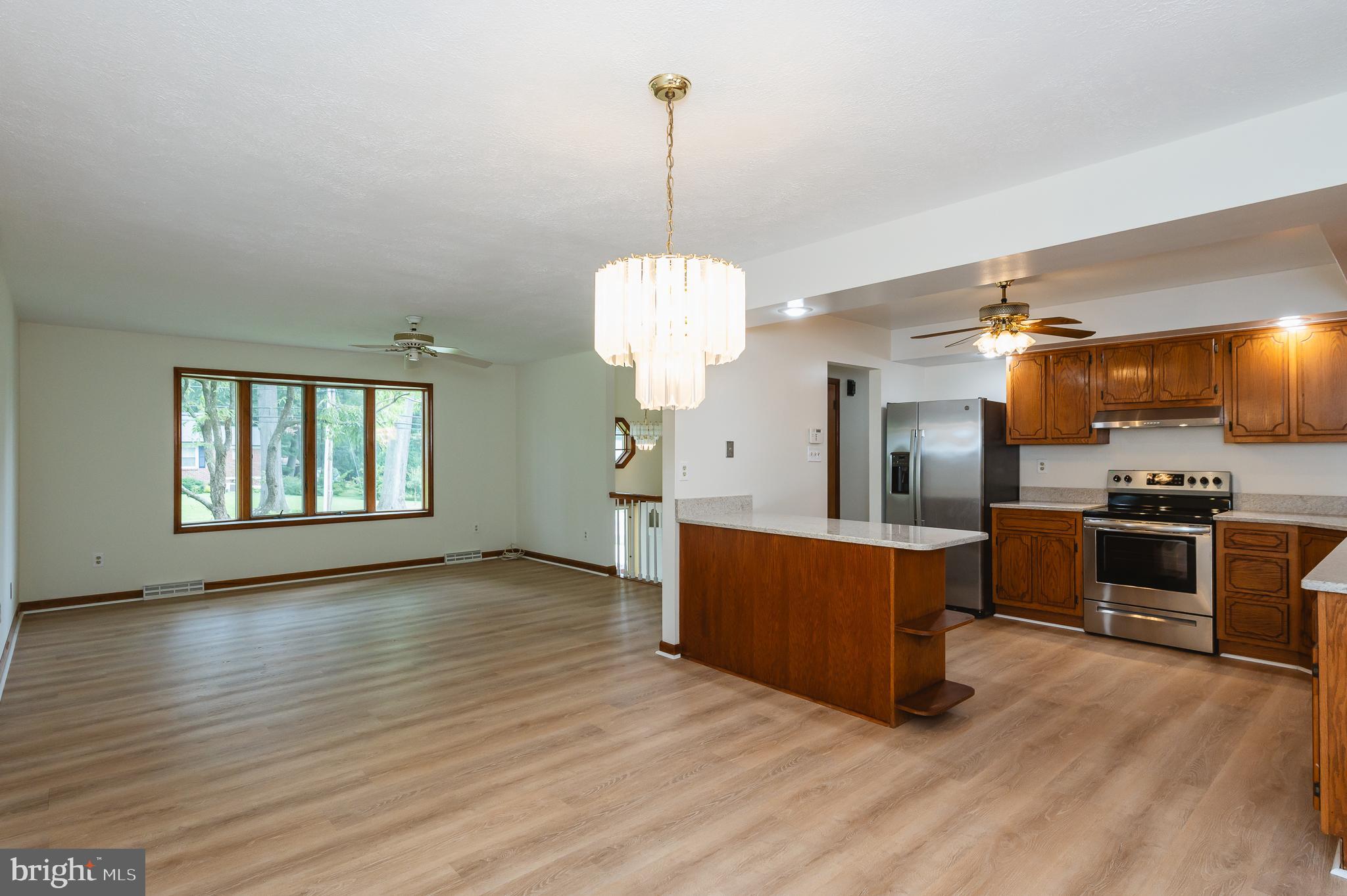 1825 Middleborough Road Essex, MD 21221 - Photo 9 of 63 Gallery Image 9