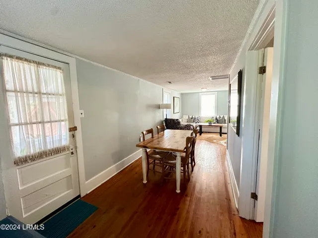 $1,250 | 919 Lafayette Street, Beaufort, SC 29902