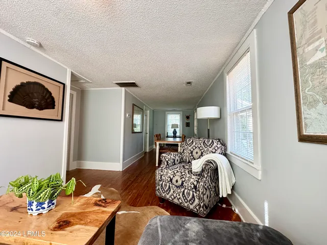 $1,250 | 919 Lafayette Street, Beaufort, SC 29902