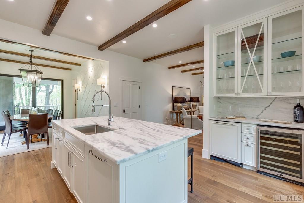 215 Satulah Road Highlands, NC 28741 - Photo 10 of 32 Gallery Image 10
