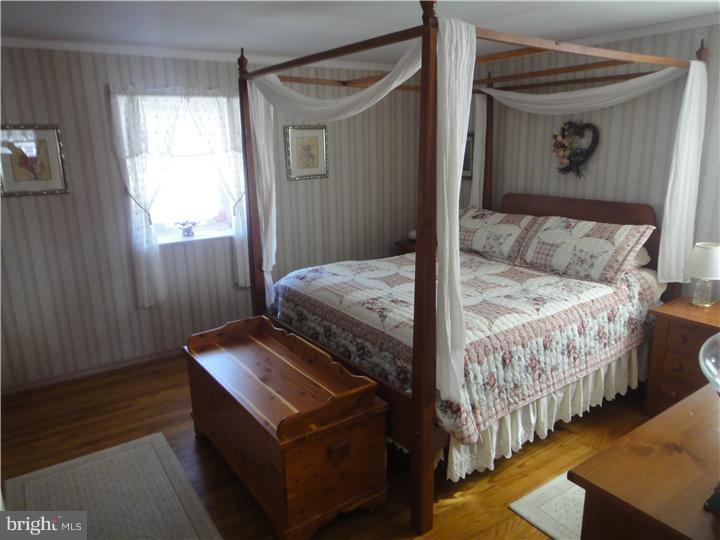 2830 Shelly Road Philadelphia, PA 19152 - Photo 9 of 21 Gallery Image 9