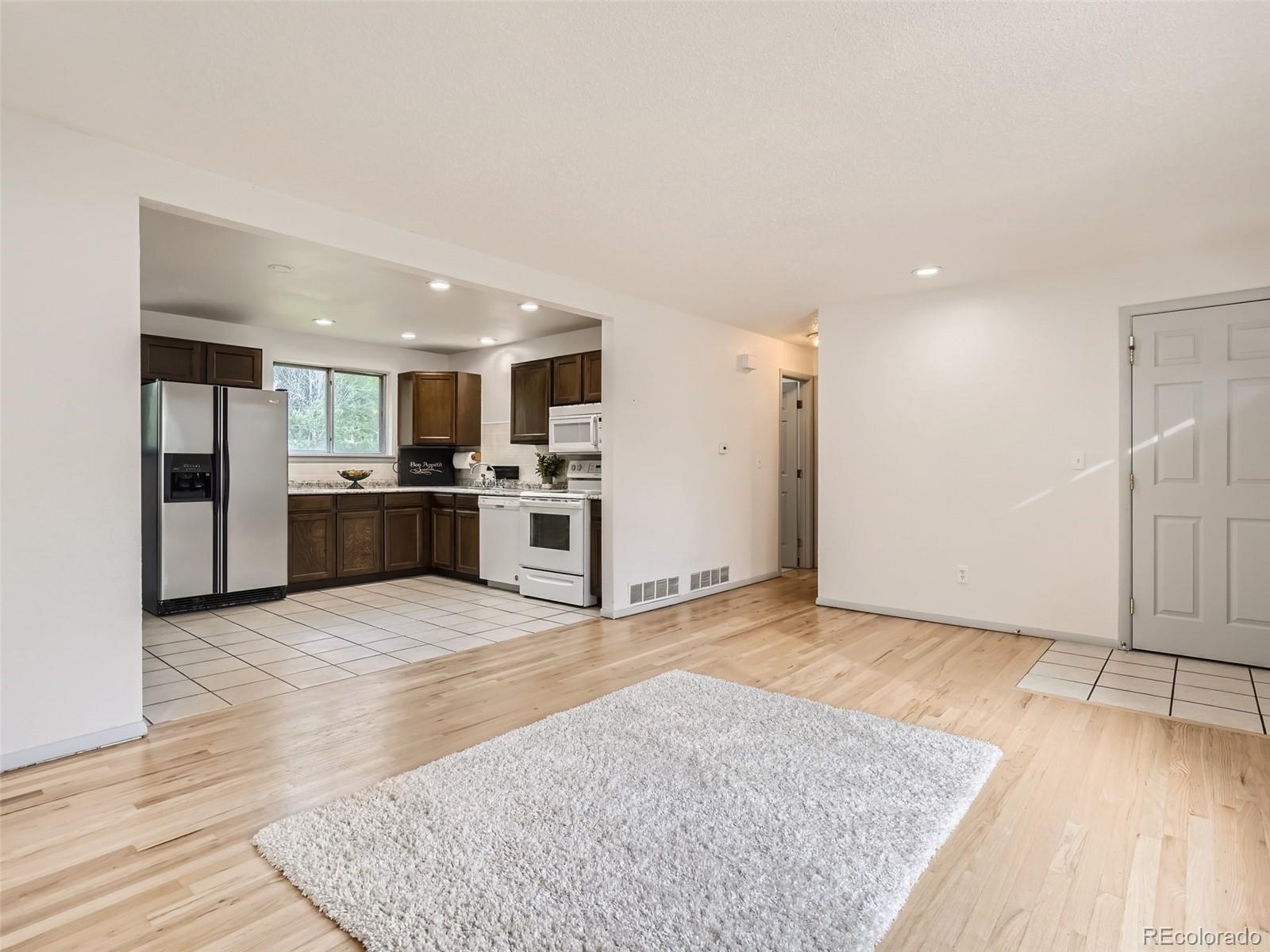 11238 Cook Street Thornton, CO 80233 - Photo 3 of 22