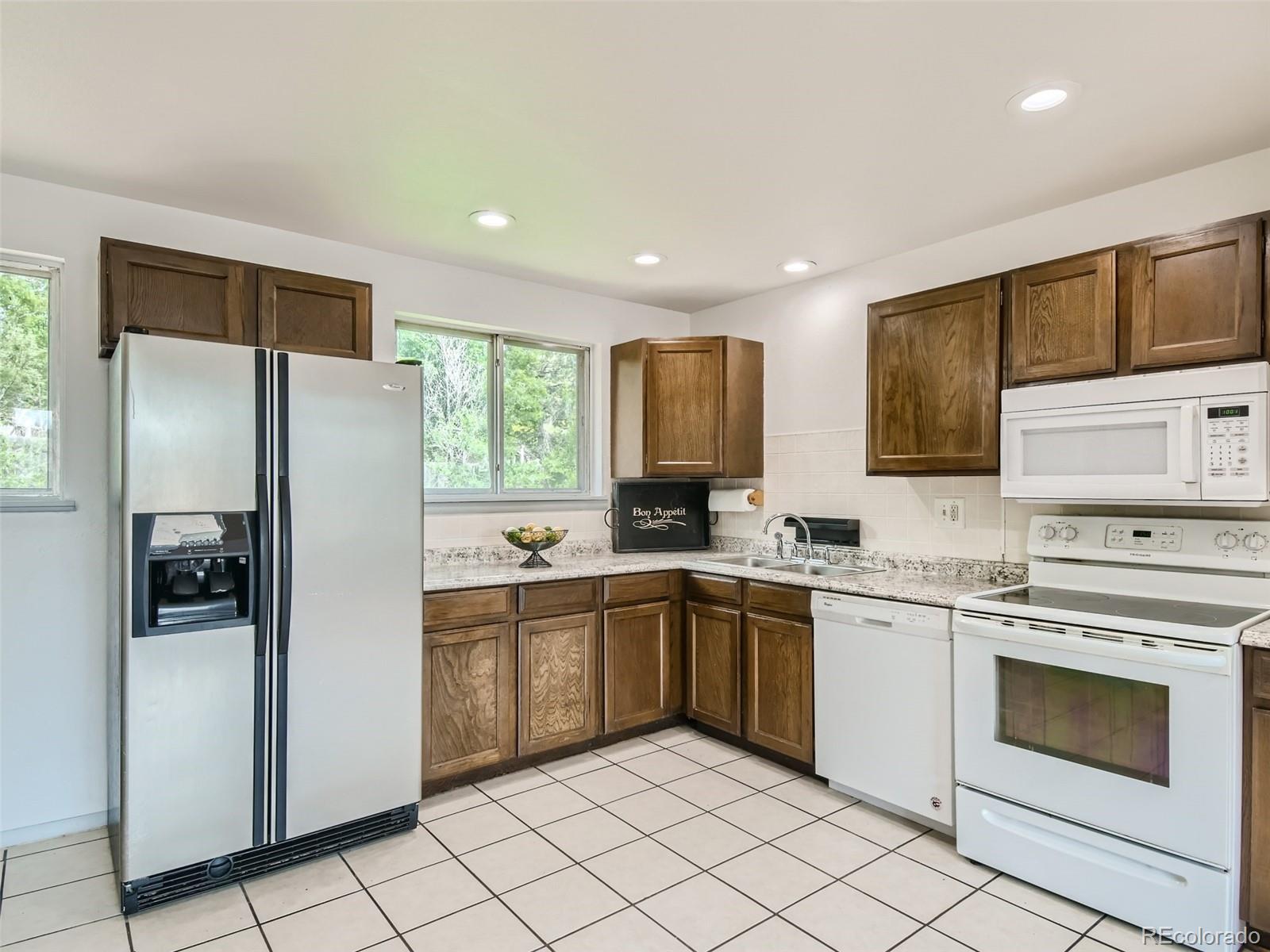 11238 Cook Street Thornton, CO 80233 - Photo 6 of 22