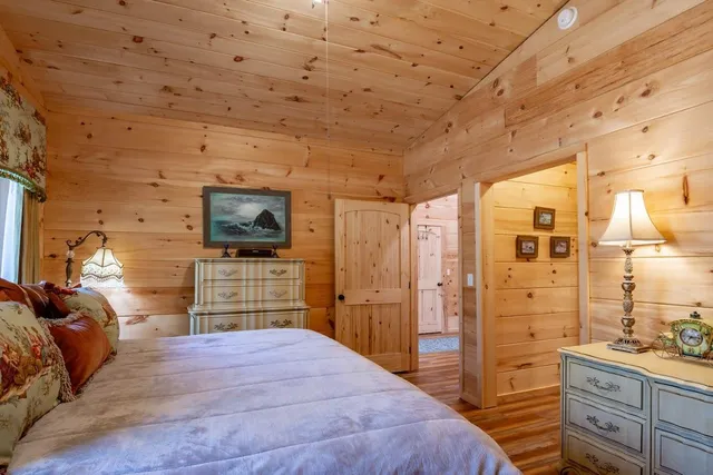 $425,000 | 244 Ivy Lane, Pikeville, TN 37367