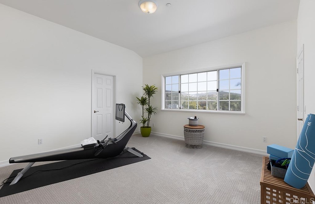 6949 Elfin Oaks Road Escondido, CA 92029 - Photo 15 of 24 a living room with furniture