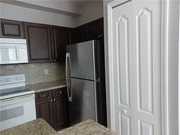$2,525 | 4321 Southwest 160th Avenue, Miramar, FL 33027