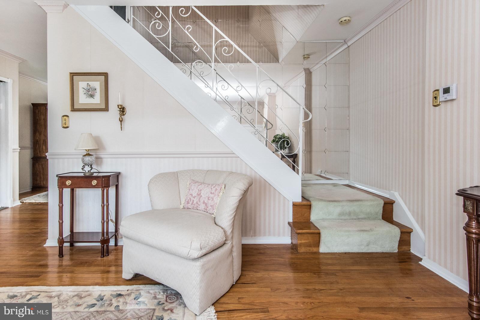 12514 Chilton Road Philadelphia, PA 19154 - Photo 12 of 83