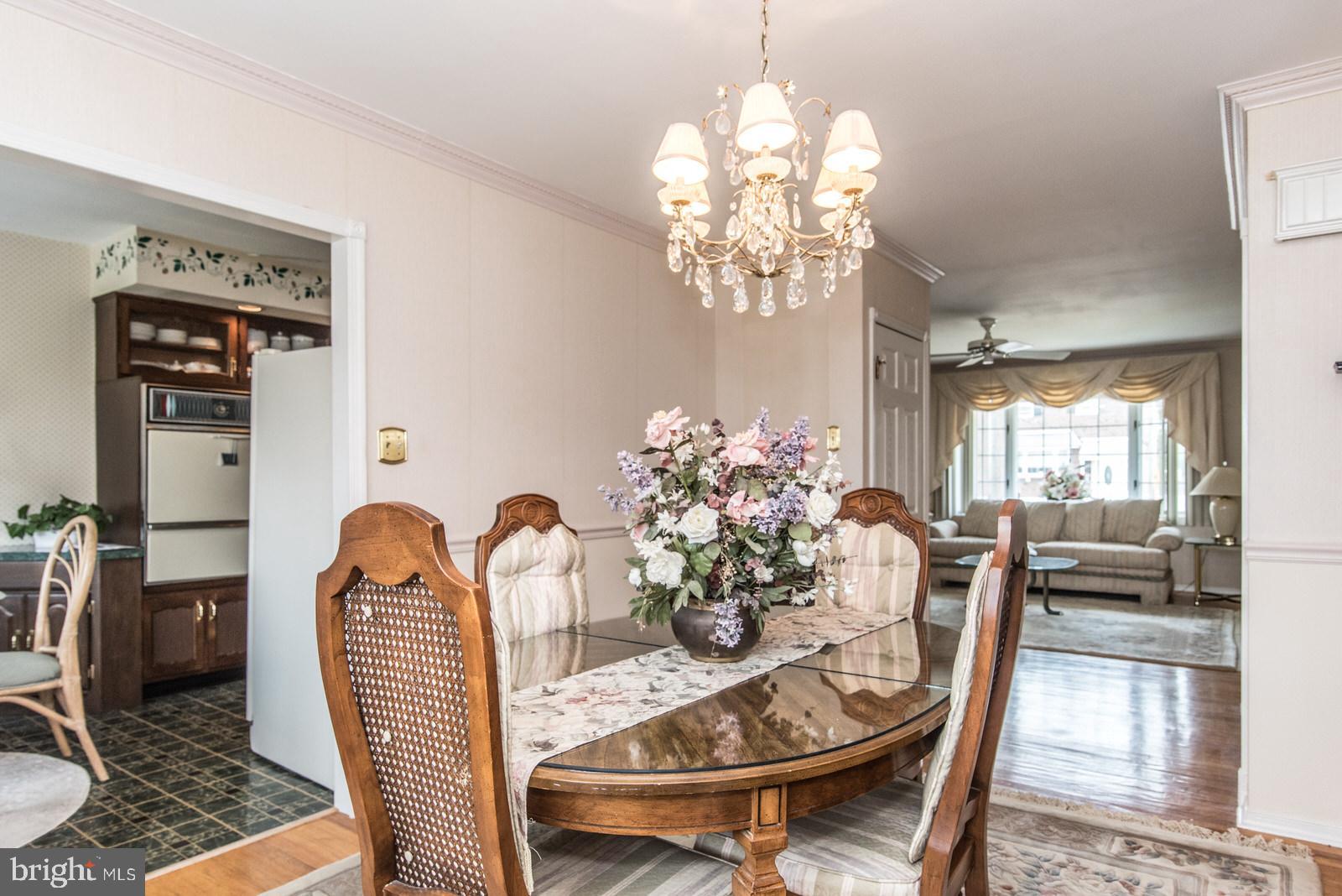 12514 Chilton Road Philadelphia, PA 19154 - Photo 22 of 83