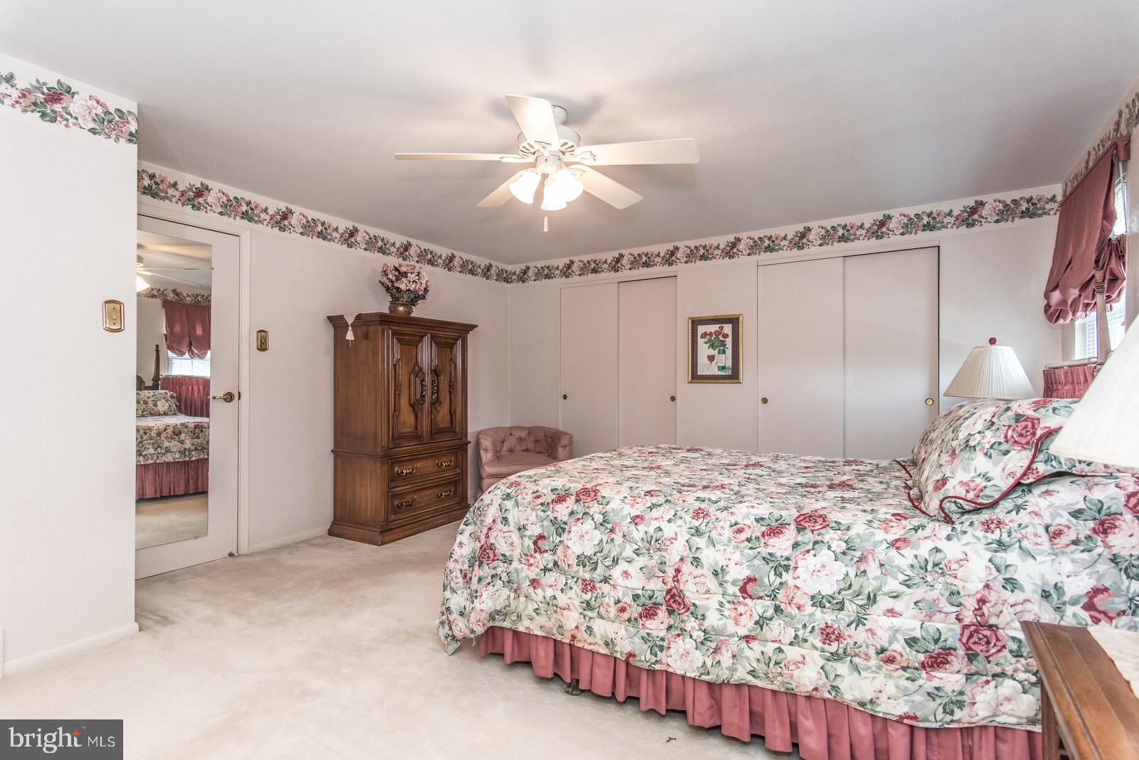 12514 Chilton Road Philadelphia, PA 19154 - Photo 36 of 83