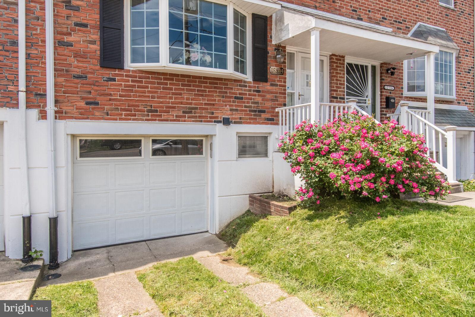 12514 Chilton Road Philadelphia, PA 19154 - Photo 6 of 83