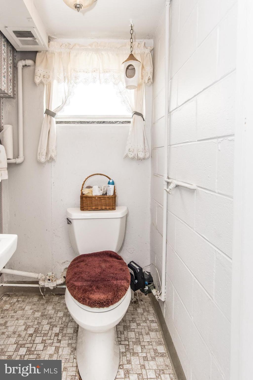 12514 Chilton Road Philadelphia, PA 19154 - Photo 67 of 83