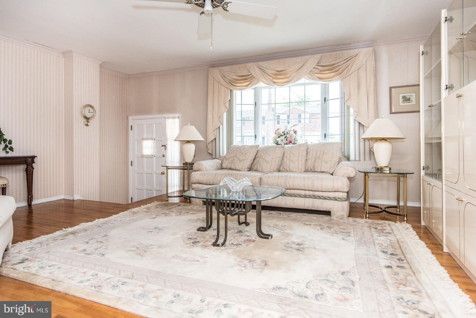 12514 Chilton Road Philadelphia, PA 19154 - Photo 10 of 83