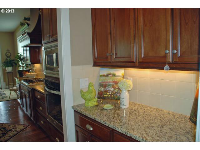 12550 Southeast Hadeed Street Happy Valley, OR 97086 - Photo 11 of 16 Gallery Image 11