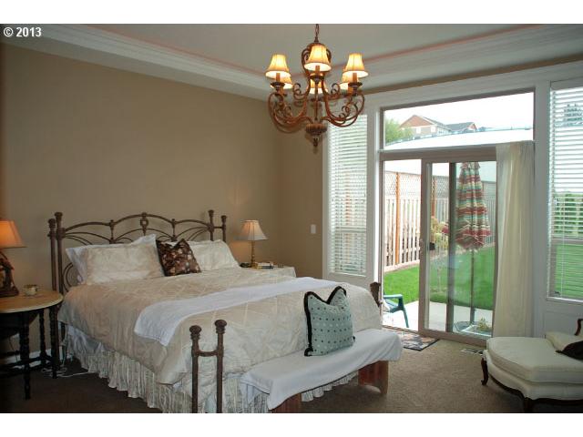 12550 Southeast Hadeed Street Happy Valley, OR 97086 - Photo 6 of 16 Gallery Image 6