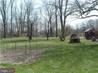 48 South Trooper Road Norristown, PA 19403 - Photo 2 of 5 Gallery Image 2
