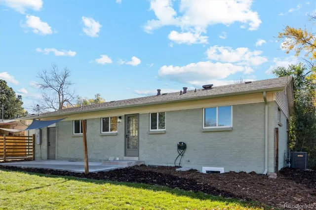 $729,900 | 707 West Easter Avenue, Littleton, CO 80120