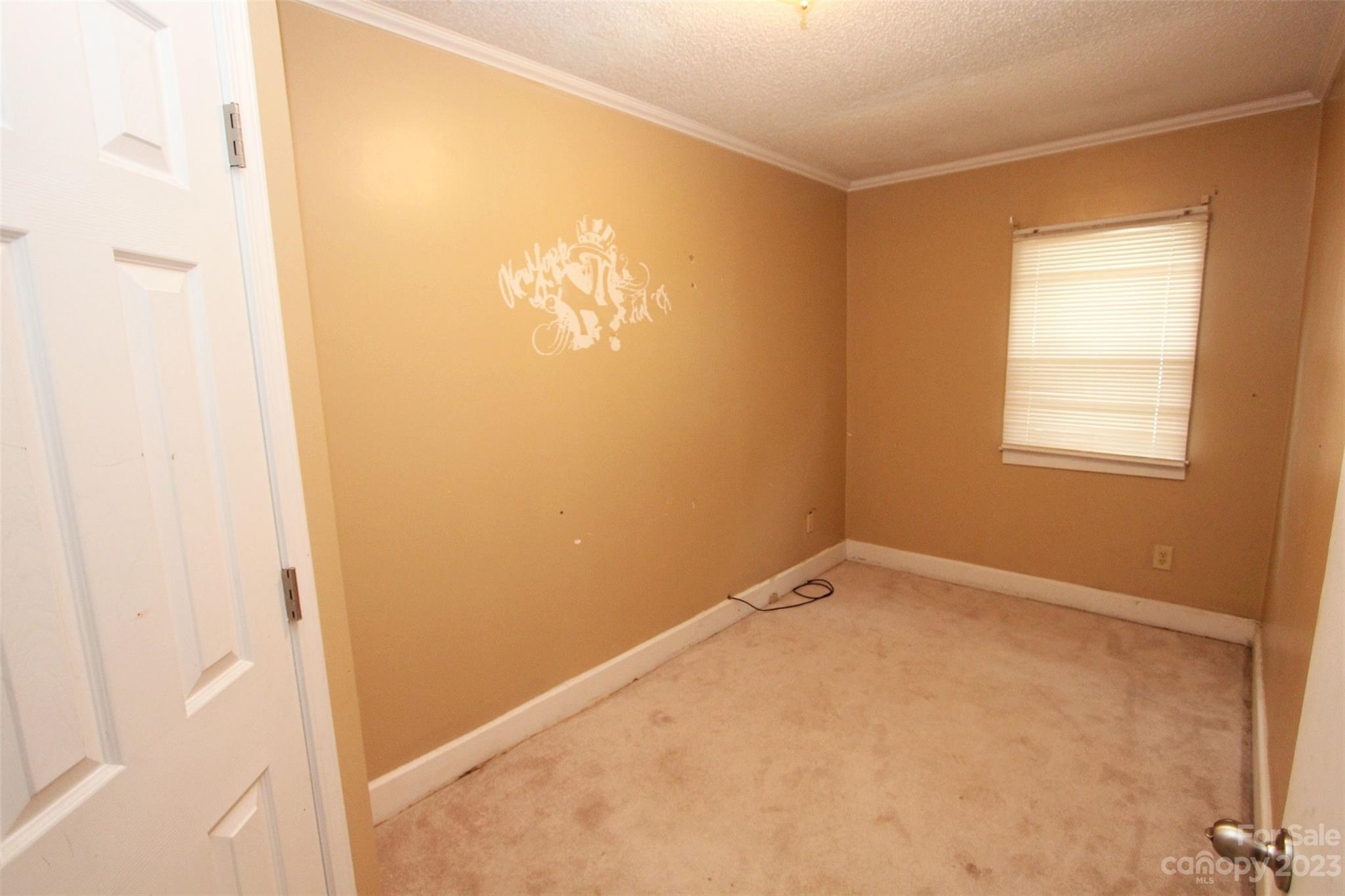488 Savannah Road Peachland, NC 28133 - Photo 19 of 35 an empty room with windows