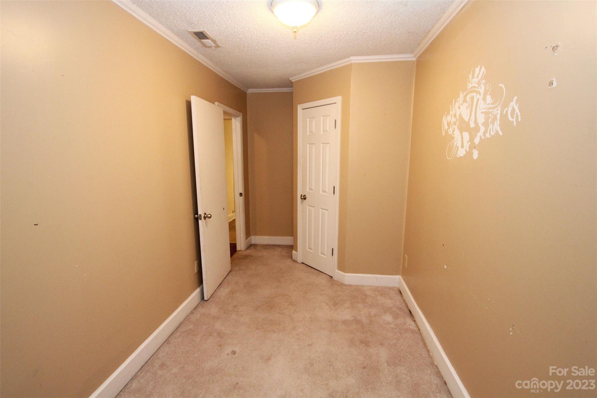 488 Savannah Road Peachland, NC 28133 - Photo 20 of 35 an empty room with windows