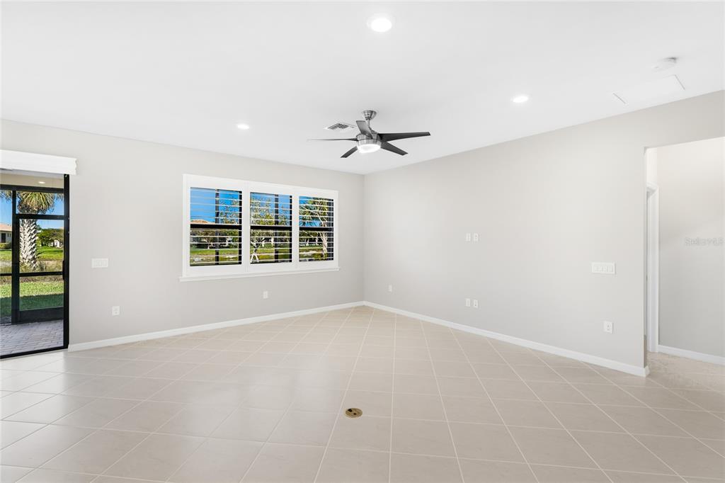 13480 Esposito Street Venice, FL 34293 - Photo 4 of 49