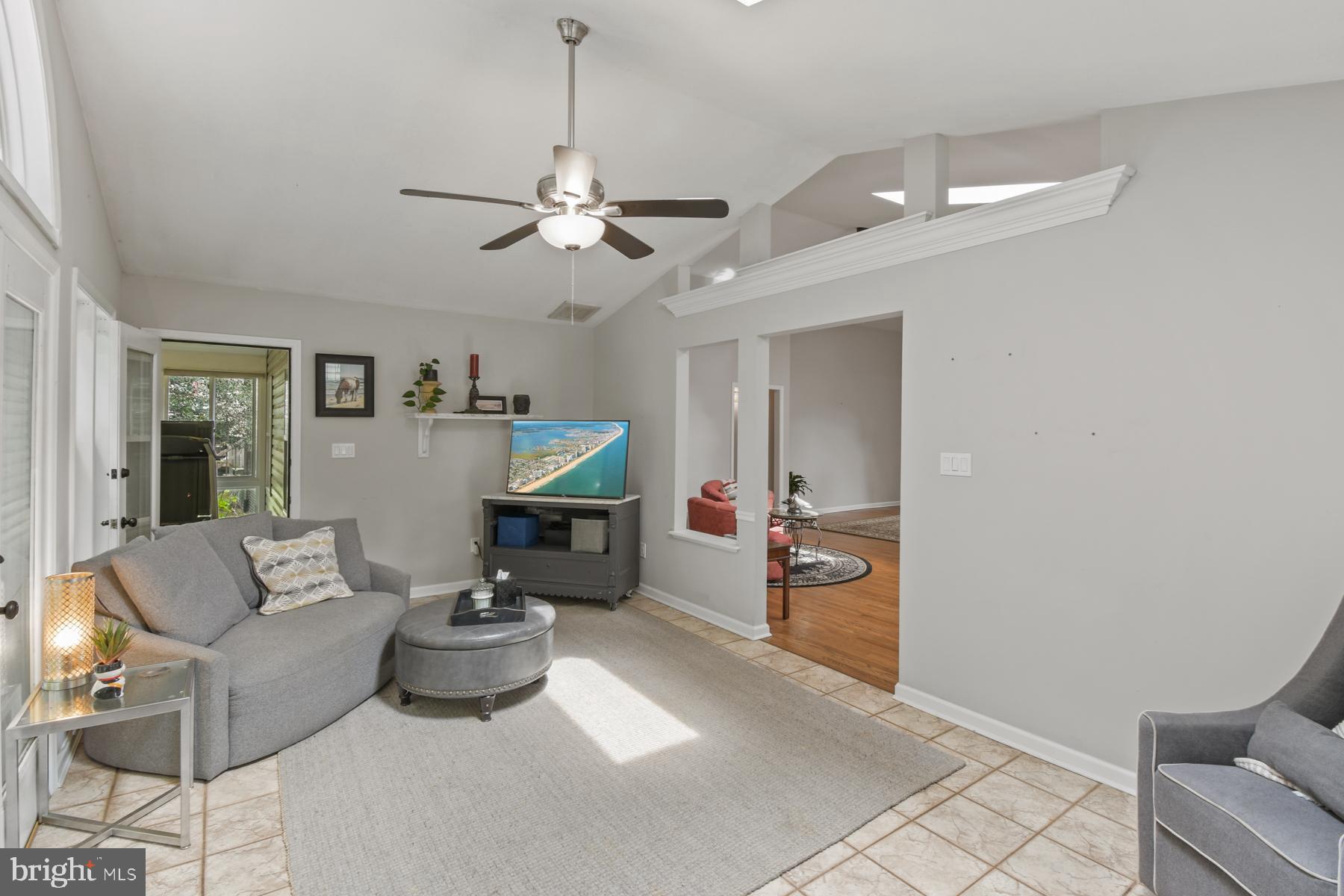 17 Juneway Lane Ocean Pines, MD 21811 - Photo 14 of 45 Family room