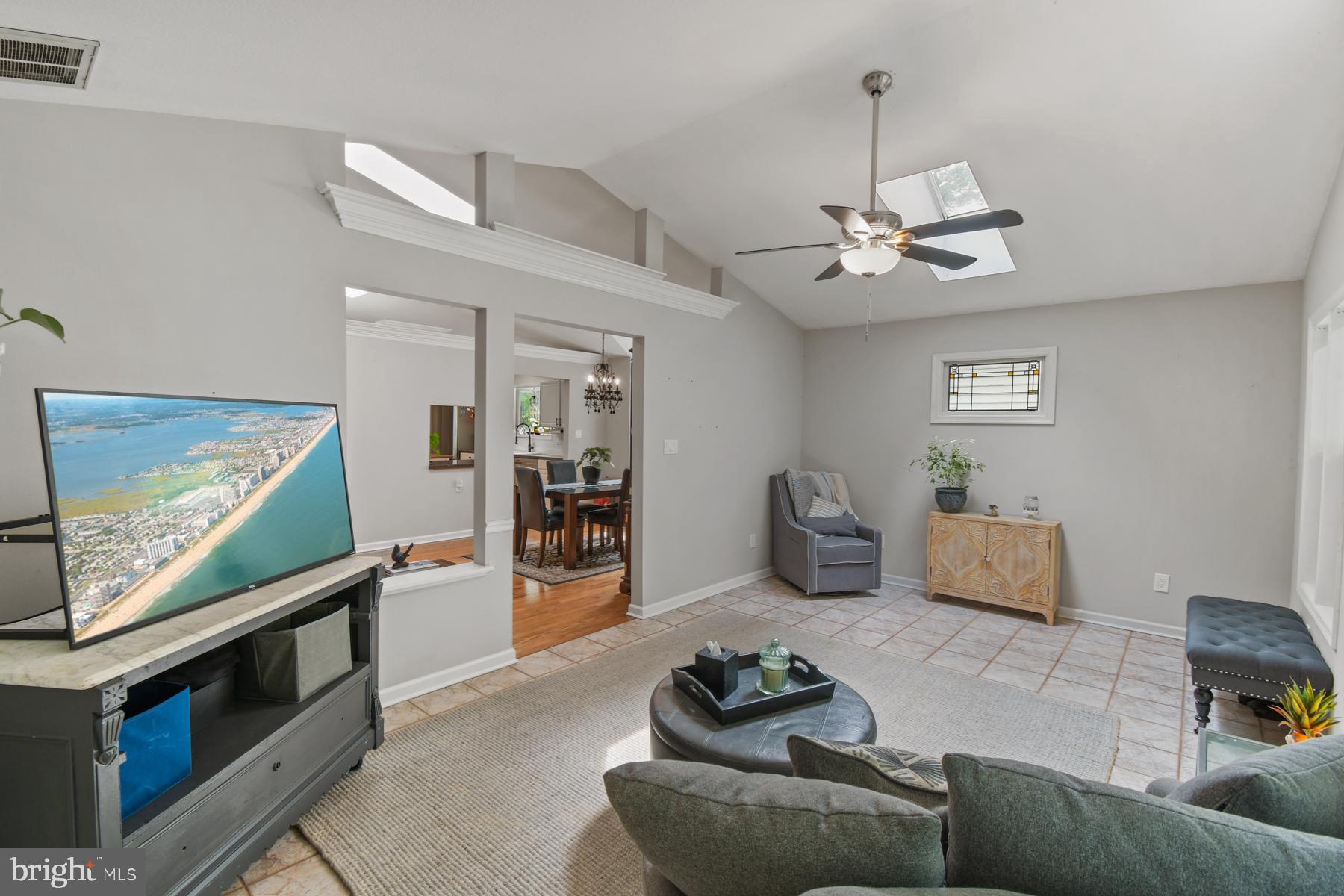 17 Juneway Lane Ocean Pines, MD 21811 - Photo 15 of 45 Family room