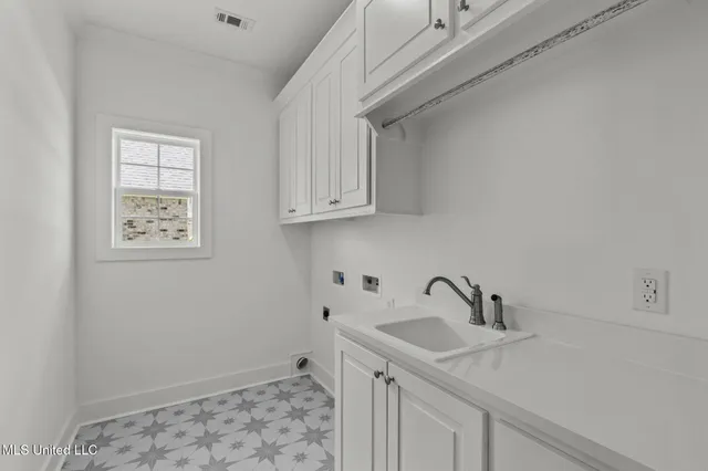 $2,895 | 422 Baleigh Way, Canton, MS 39046