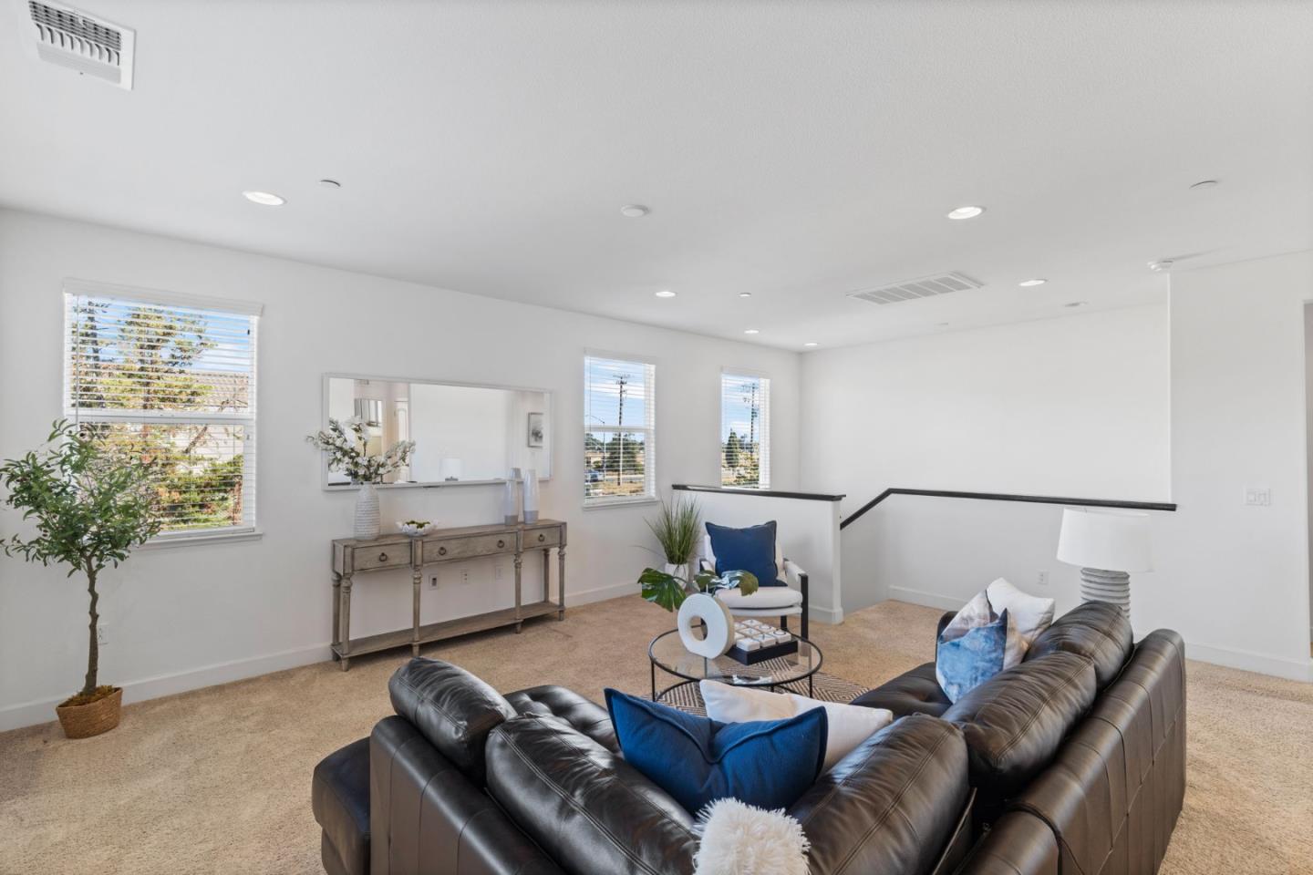 823 Sunrise Drive Gilroy, CA 95020 - Photo 22 of 46 a living room with furniture and a potted plant